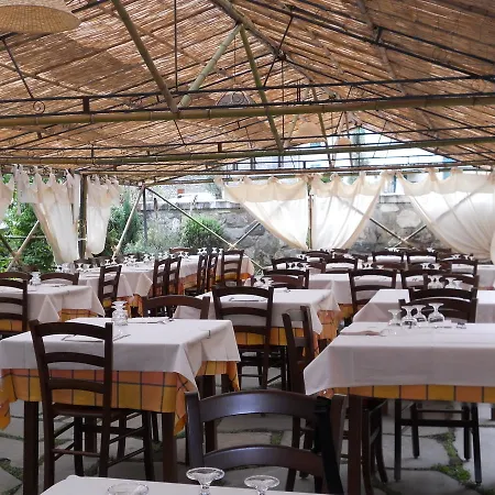 La Pania Hotel