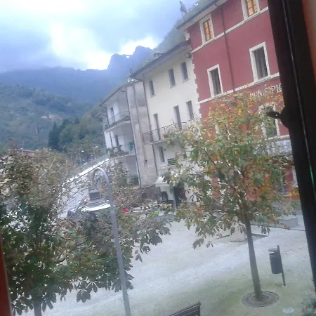 La Pania Hotel